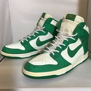 Nike Dunk High - “Lucky Green” size 13
